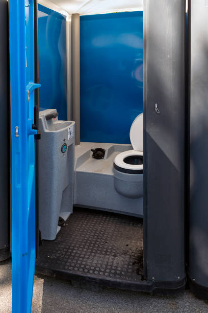 Best Portable bathroom rental  in Austin, MN